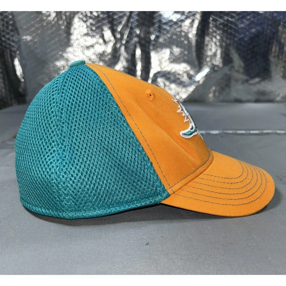 Miami Dolphins Hat Cap Fitted One Size Orange Teal NFL Football 39THIRTY New Era